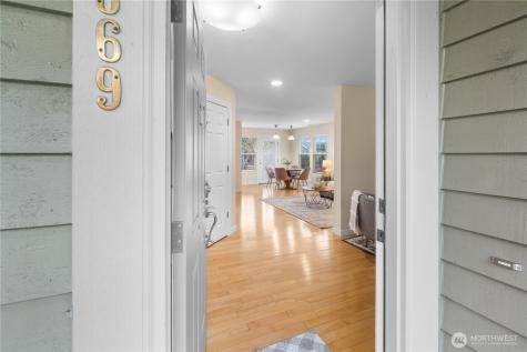 22669 Fern Reach Circle NE Redmond WA 98053