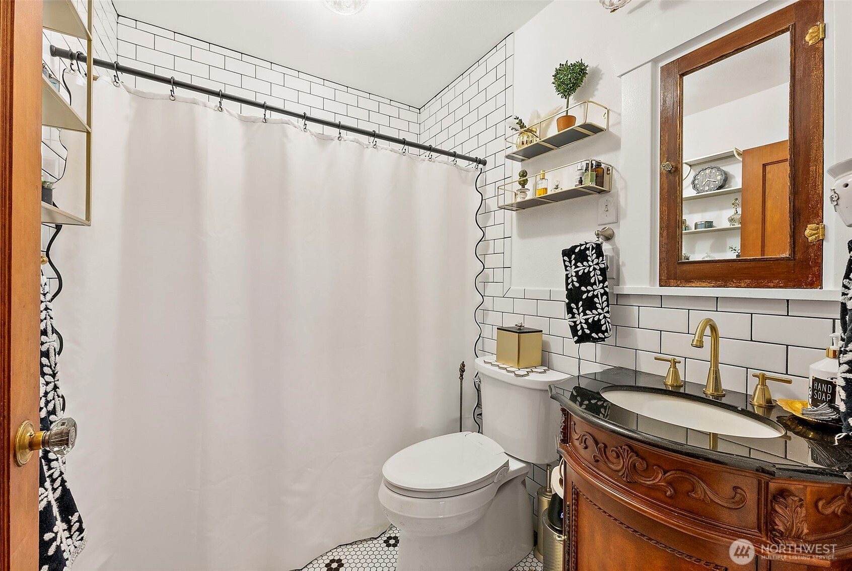 805 Cherry Avenue Sumner WA 98390