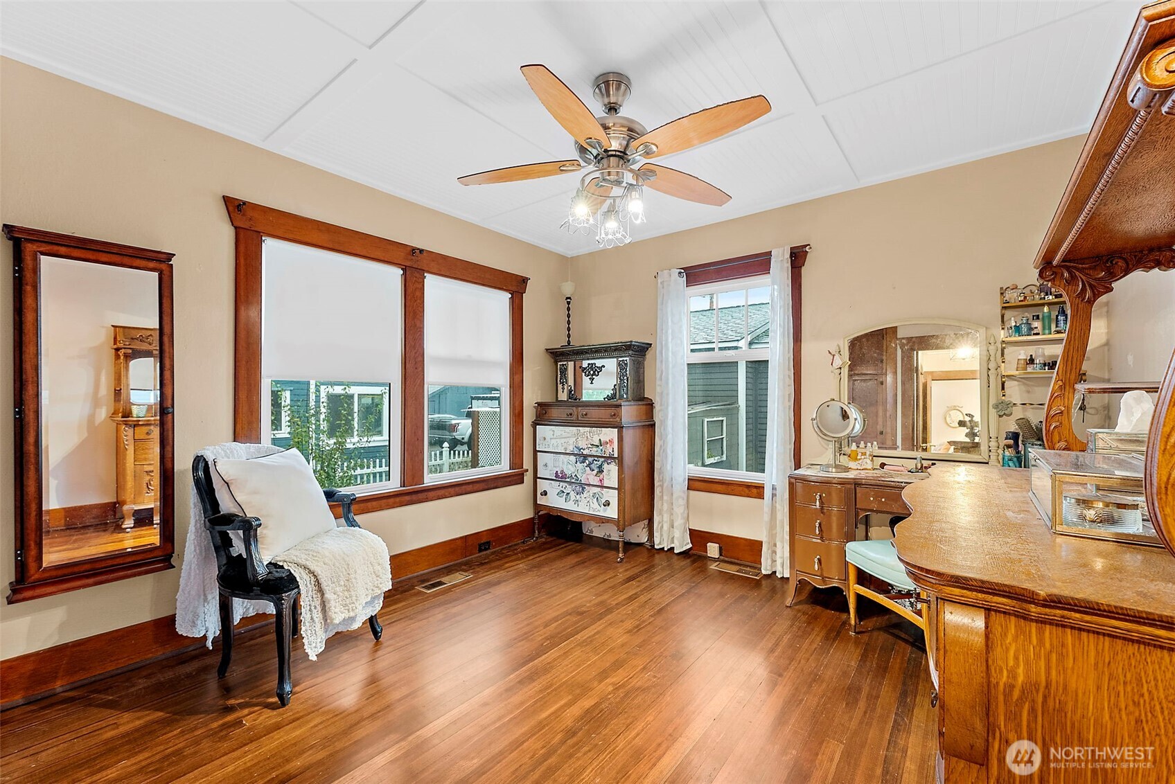 805 Cherry Avenue Sumner WA 98390