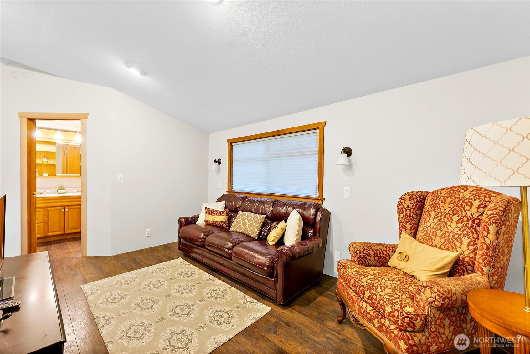 805 Cherry Avenue Sumner WA 98390