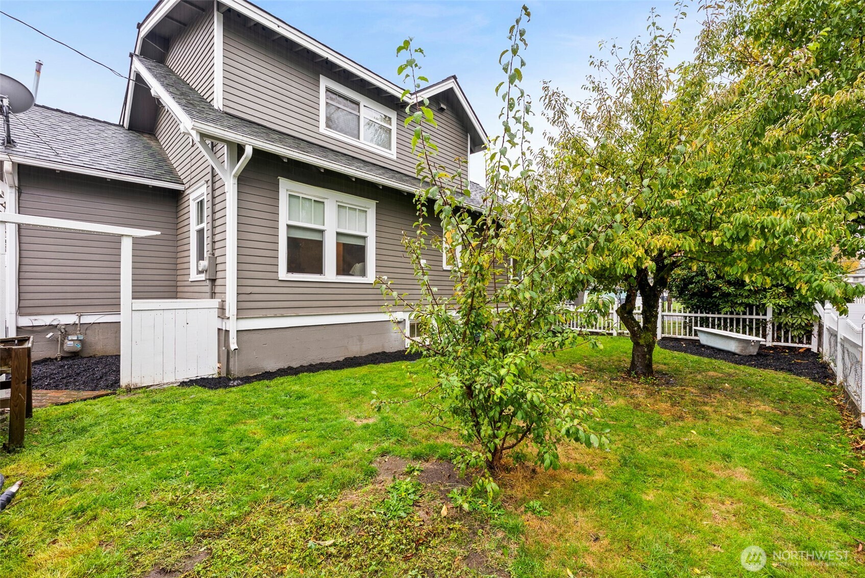 805 Cherry Avenue Sumner WA 98390