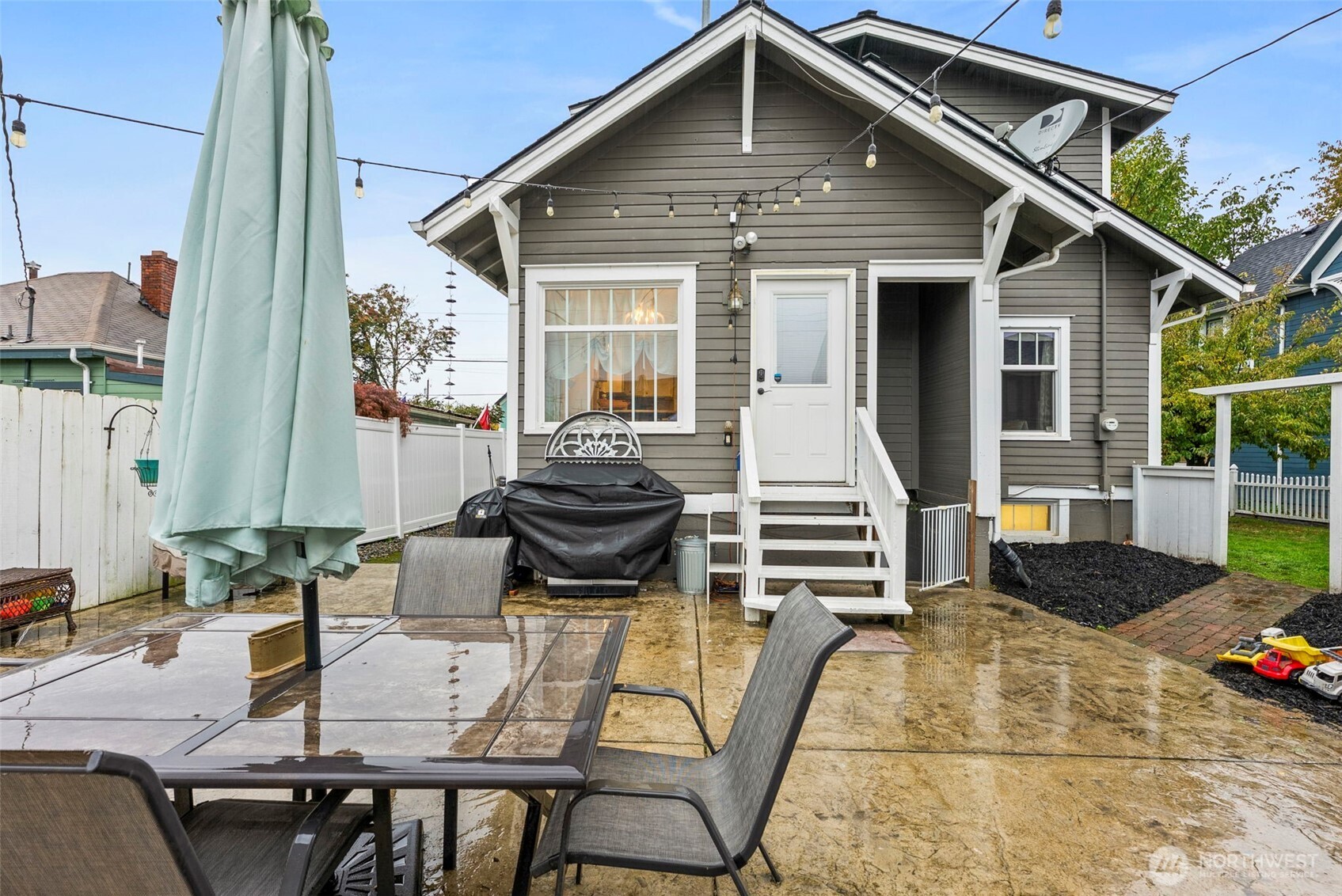 805 Cherry Avenue Sumner WA 98390
