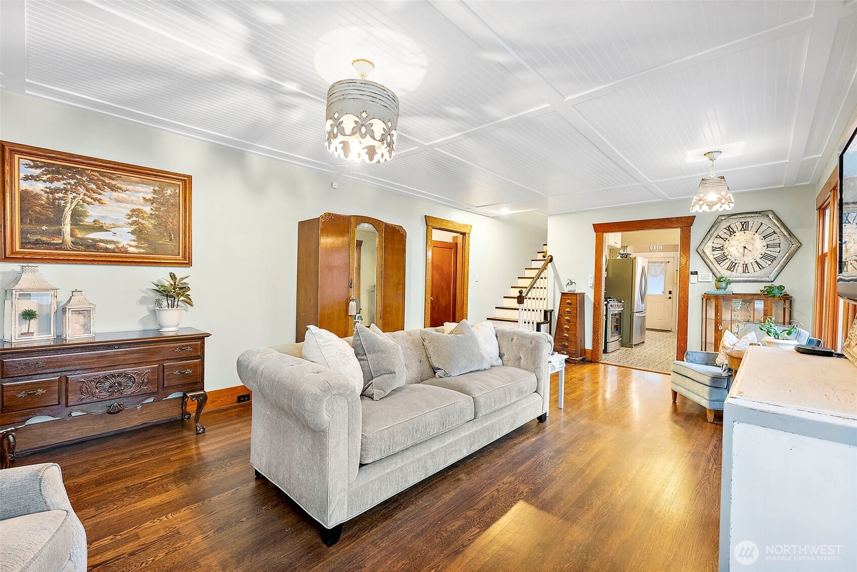 805 Cherry Avenue Sumner WA 98390