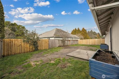 5603 James Street SE Lacey WA 98513