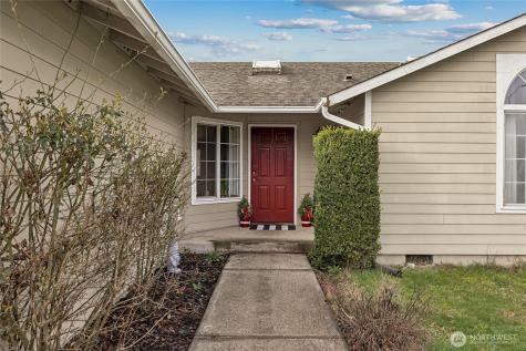 5603 James Street SE Lacey WA 98513