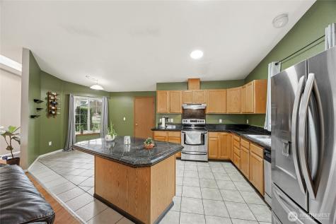 5603 James Street SE Lacey WA 98513