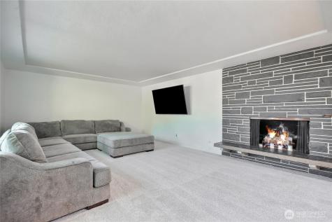 6902 Mount Tacoma Drive SW Lakewood WA 98499