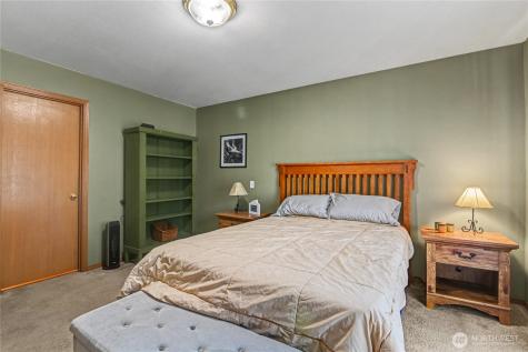 2442 Crestridge Drive NW Olympia WA 98502