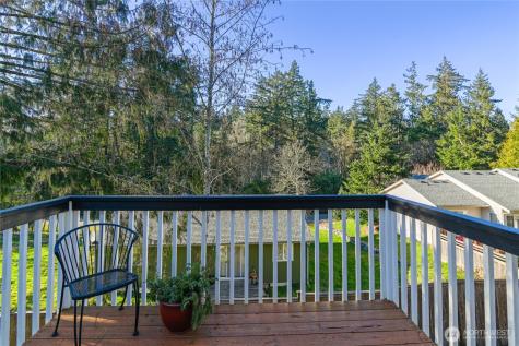2442 Crestridge Drive NW Olympia WA 98502