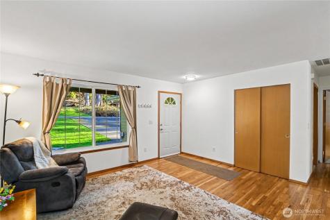2442 Crestridge Drive NW Olympia WA 98502