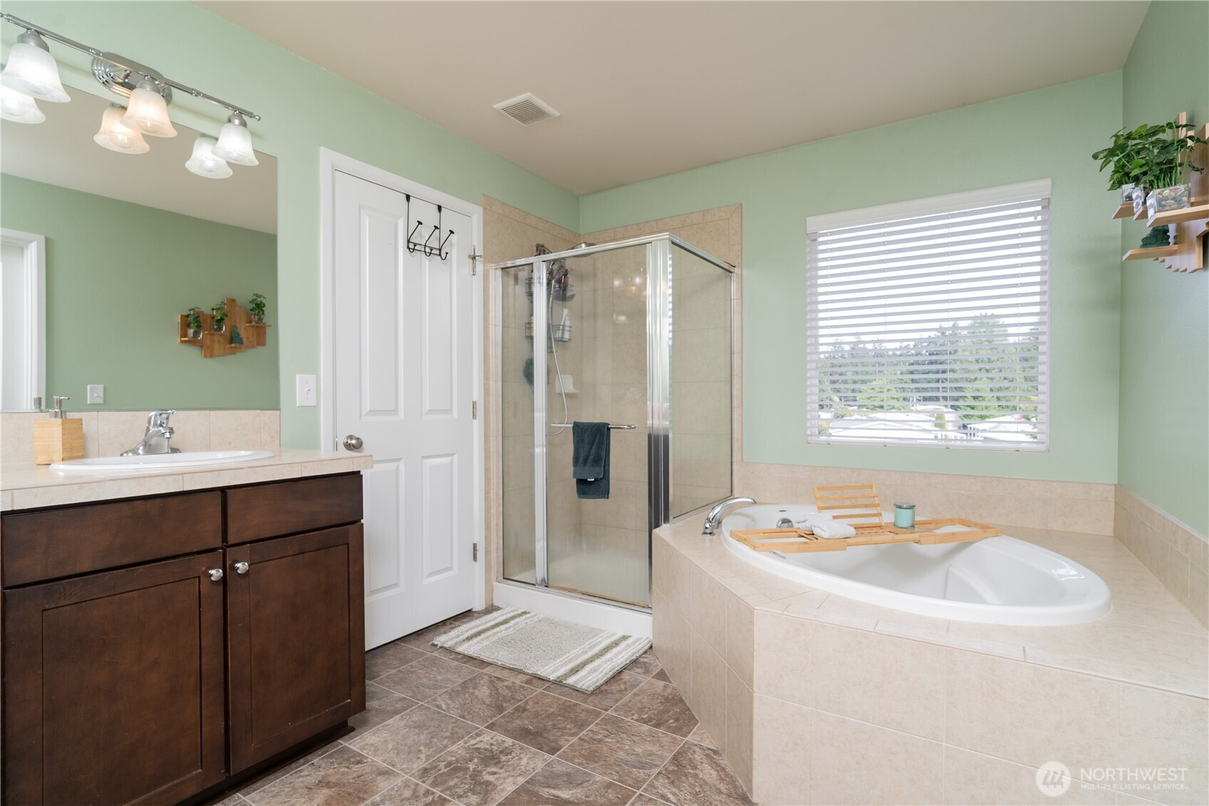 3017 Eagle Loop NE Lacey WA 98516