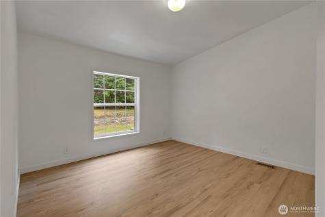 5528 SW Paradise Lane Port Orchard WA 98367