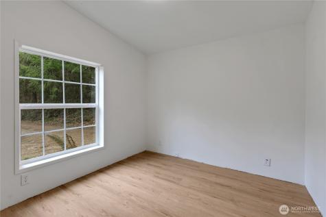 5528 SW Paradise Lane Port Orchard WA 98367