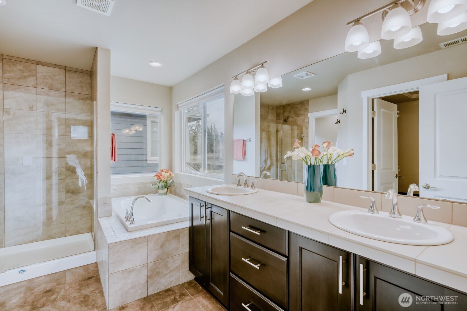 4764 244th Court SE Sammamish WA 98029