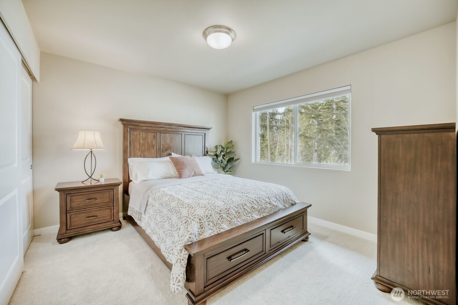 4764 244th Court SE Sammamish WA 98029