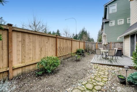 4764 244th Ct SE Sammamish WA 98029