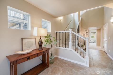 4764 244th Ct SE Sammamish WA 98029