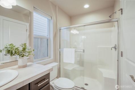 4764 244th Ct SE Sammamish WA 98029