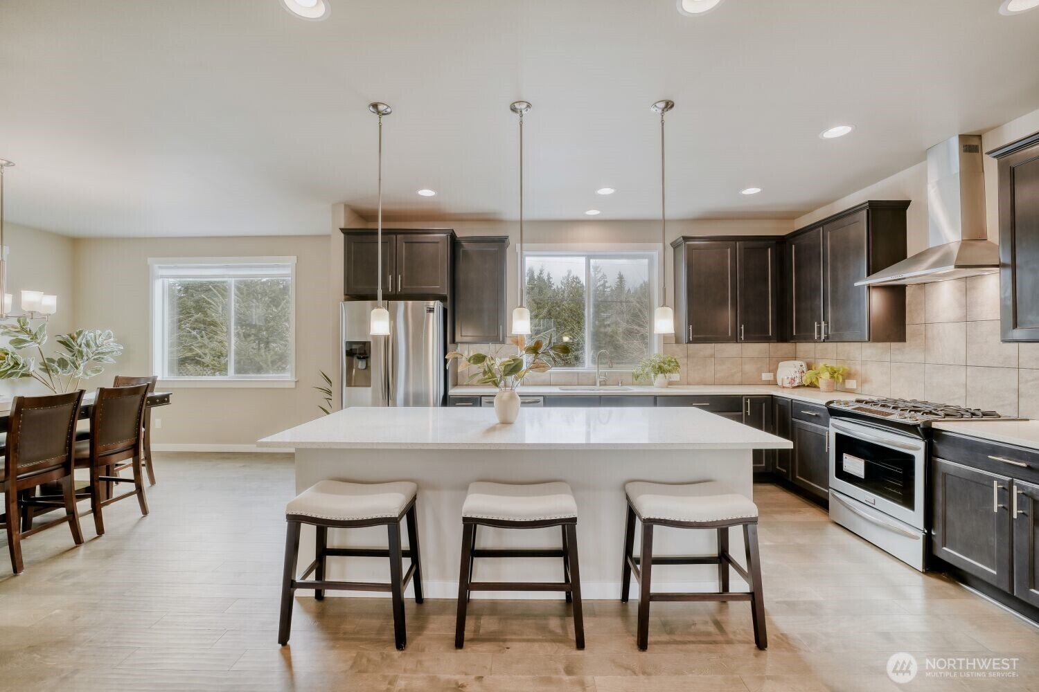 4764 244th Court SE Sammamish WA 98029