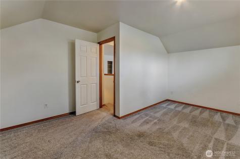 9114 Canal Road SE Yelm WA 98597