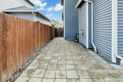 2721 65th Street SE Auburn WA 98092