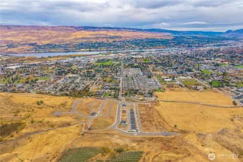 2118 Plumridge Court Wenatchee WA 98801