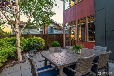 2750 Belvidere Avenue SW Seattle WA 98126