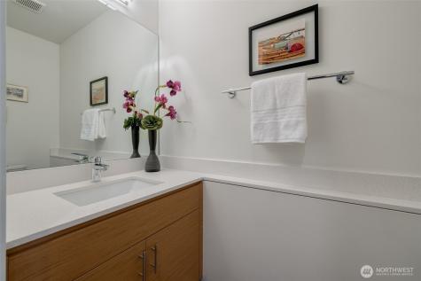 2750 Belvidere Avenue SW Seattle WA 98126
