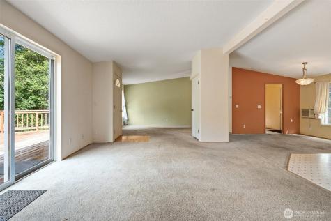 11 SE Fuchsia Avenue Shelton WA 98584
