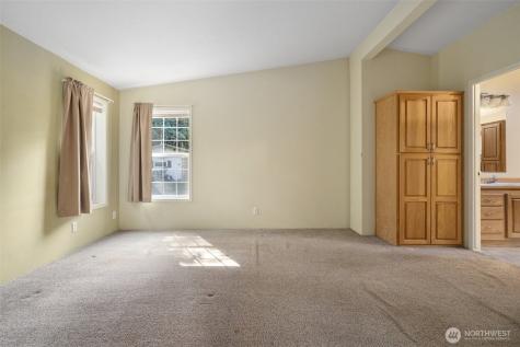 11 SE Fuchsia Avenue Shelton WA 98584