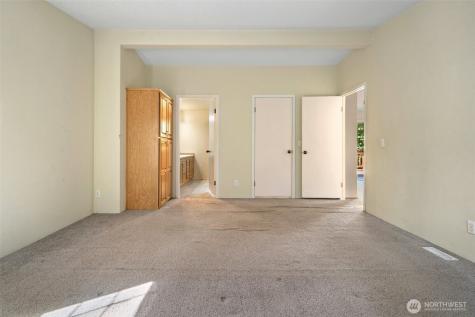 11 SE Fuchsia Avenue Shelton WA 98584