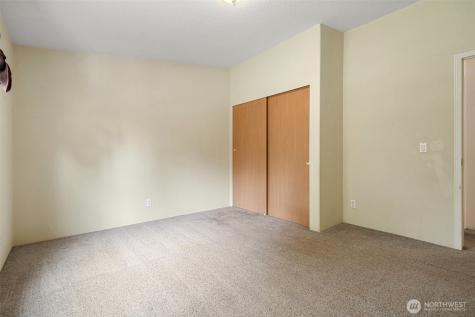 11 SE Fuchsia Avenue Shelton WA 98584