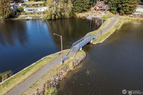 11 SE Fuchsia Avenue Shelton WA 98584