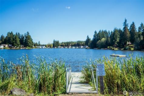 11 SE Fuchsia Avenue Shelton WA 98584