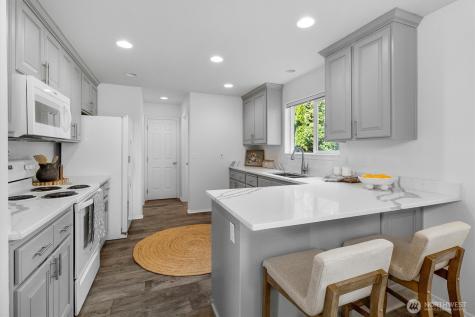 705 Finley Lane La Conner WA 98257