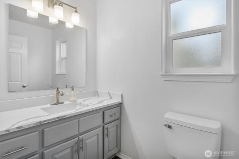705 Finley Lane La Conner WA 98257