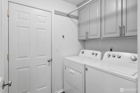 705 Finley Lane La Conner WA 98257