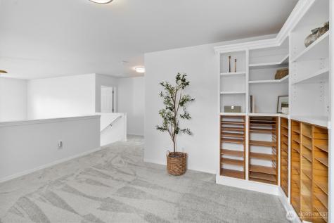 705 Finley Lane La Conner WA 98257
