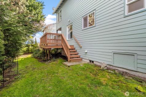 705 Finley Lane La Conner WA 98257