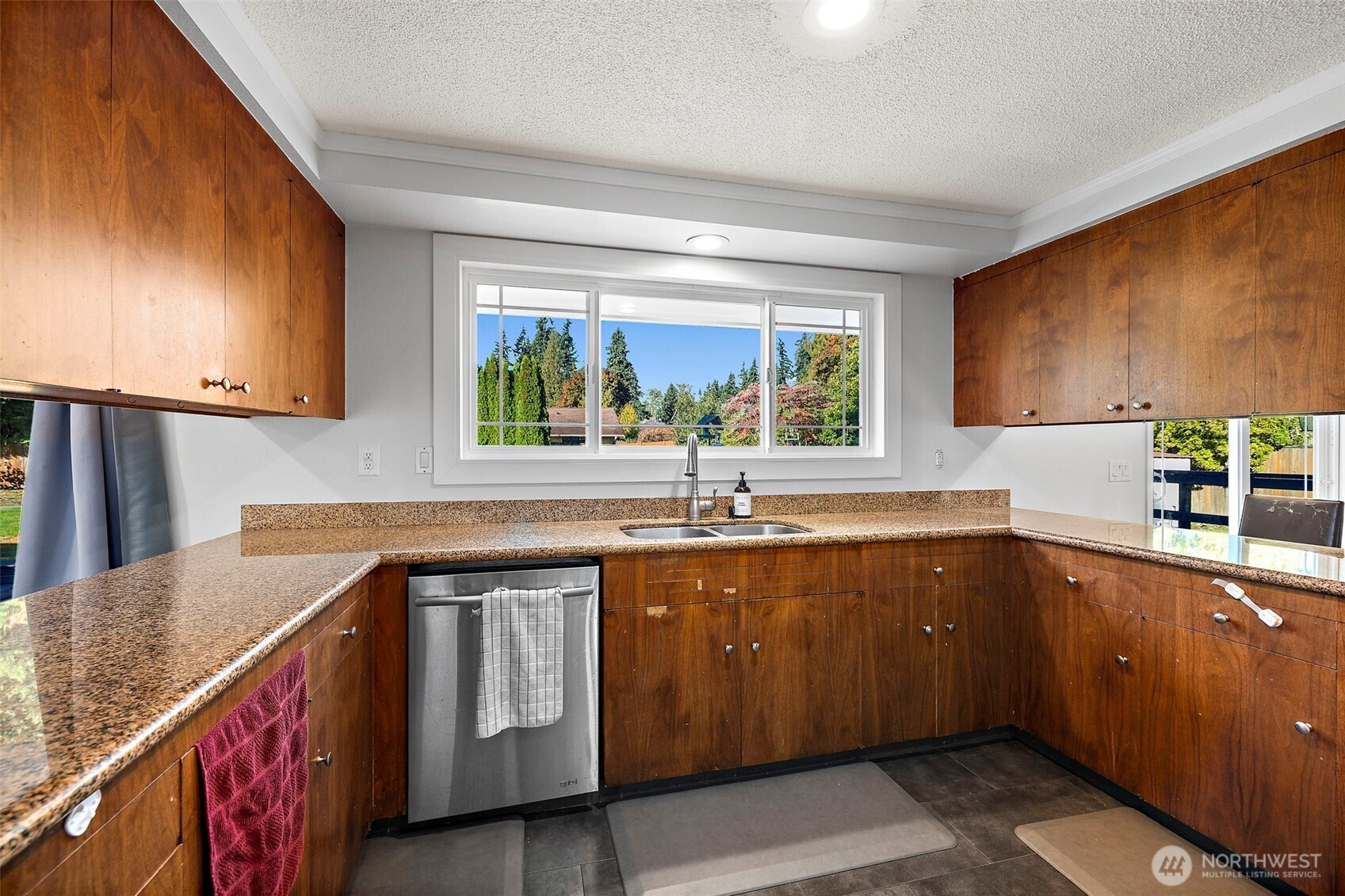 9206 31st Avenue SE Everett WA 98208