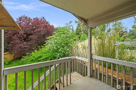 2620 NE 136th Street Seattle WA 98125