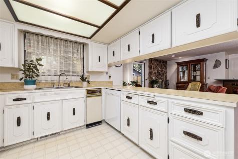 7111 41st Avenue SE Lacey WA 98503