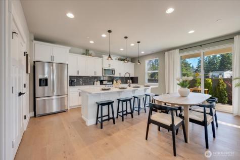 20908 99th Place S Kent WA 98031