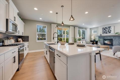 20908 99th Place S Kent WA 98031