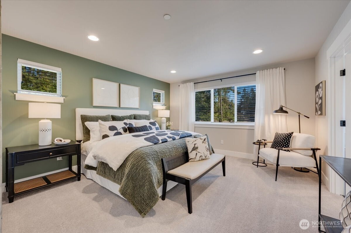 20908 99th Place S Kent WA 98031