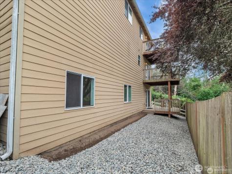 4032 152nd Place SW Lynnwood WA 98087
