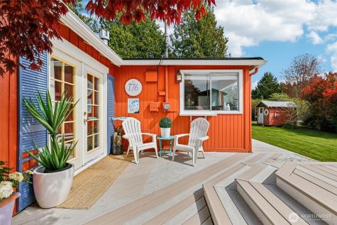 176 Maple Street Camano Island WA 98282