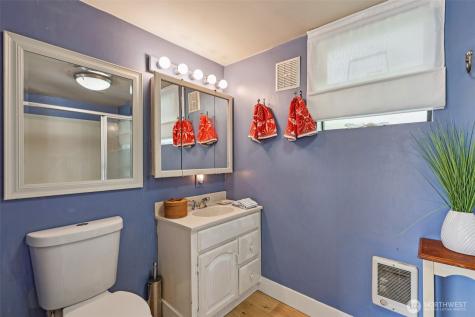 176 Maple Street Camano Island WA 98282