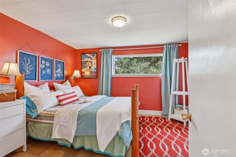 176 Maple Street Camano Island WA 98282