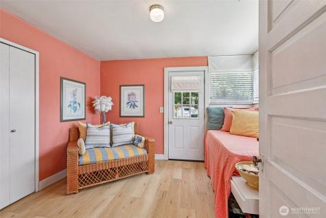 176 Maple Street Camano Island WA 98282